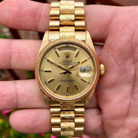 rolex 18 k gold 1985 presidental watch|18k presidential Rolex diamond bezel.